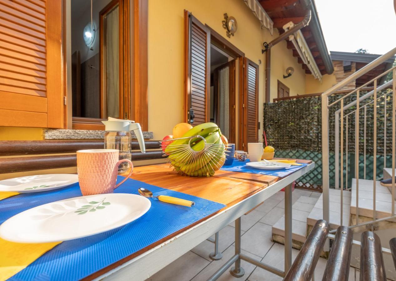 Happy Guest Apartments - Lake Panorama & Pool Riva di Solto Eksteriør bilde